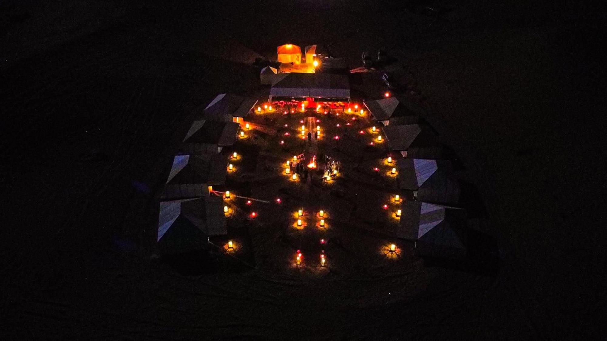 Aladdin Merzouga Camp Buitenkant foto