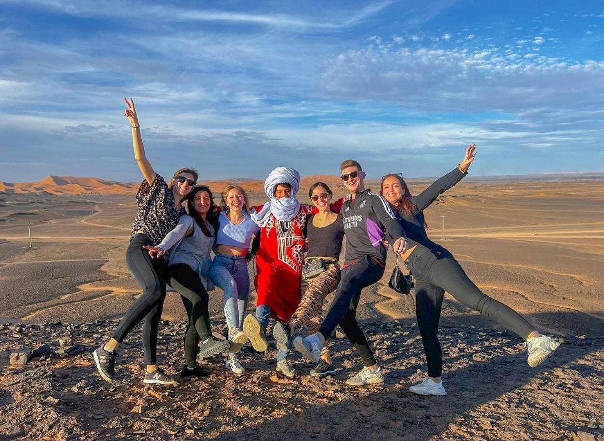 Aladdin Merzouga Camp Buitenkant foto