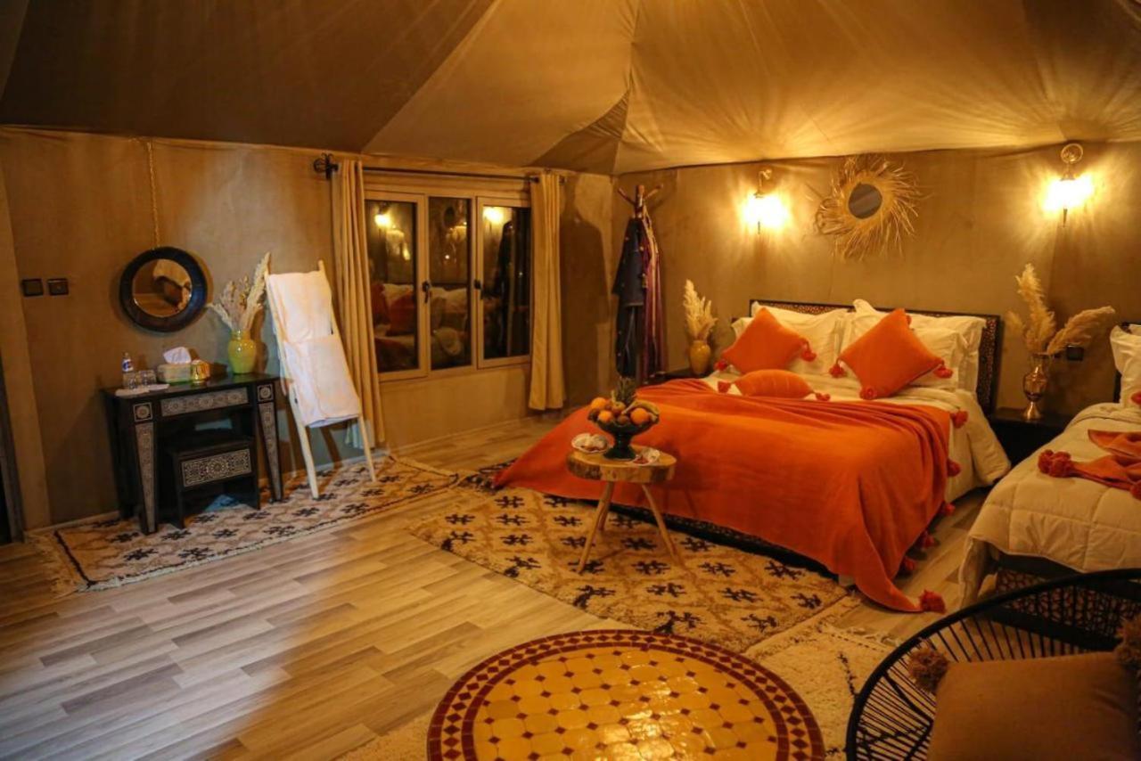 Aladdin Merzouga Camp Buitenkant foto