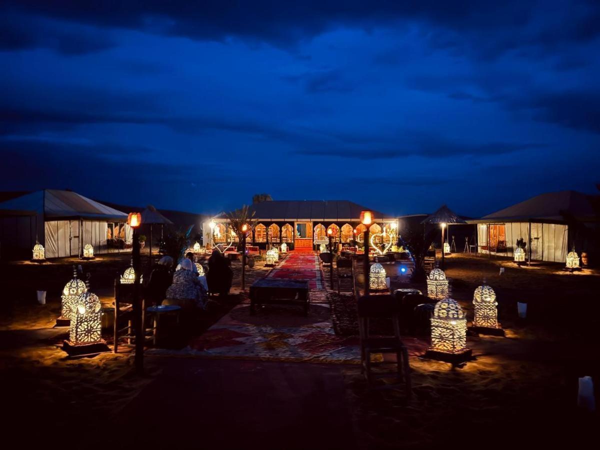 Aladdin Merzouga Camp Buitenkant foto